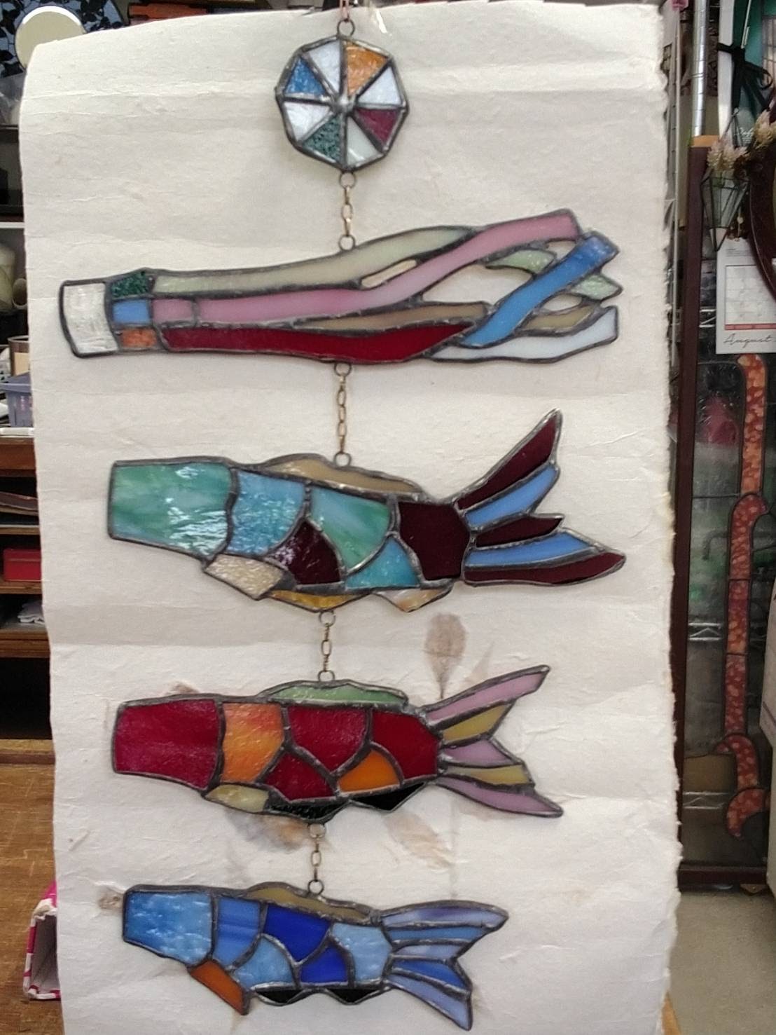ステンドグラス 鯉のぼり - 工芸品